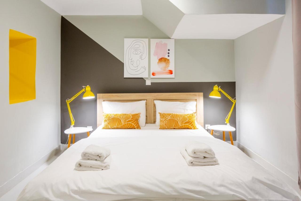 Economy One-Bedroom Apartment-Semi basement