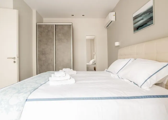 A14 Sunny & Chic 2Room Apartment Near Plaka & Parthenon